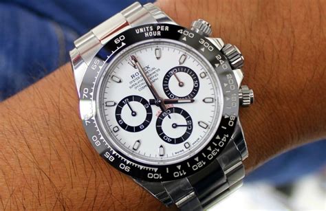 Rolex daytona watch counterfeit